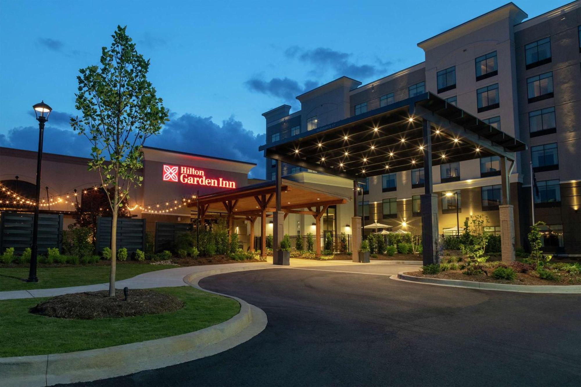 Hilton Garden Inn Спартанбърг Екстериор снимка